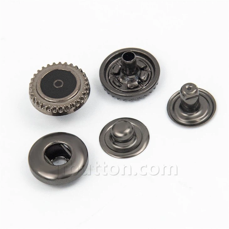 Snap Buttons for Leather
