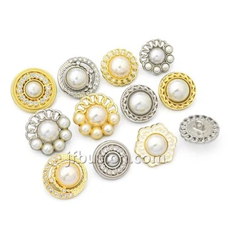 כפתורי שוק פרחים