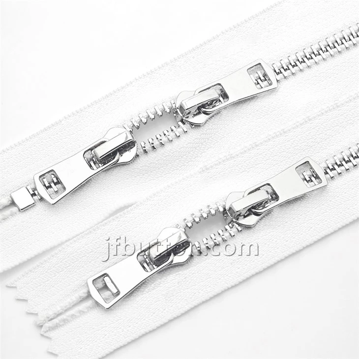 Two Way Separating Zipper Metal